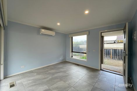 Property photo of 2/6 Eisenhower Street Reservoir VIC 3073