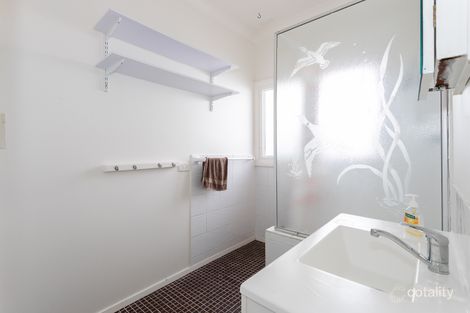 Property photo of 266 Geoffrey Road Chittaway Point NSW 2261