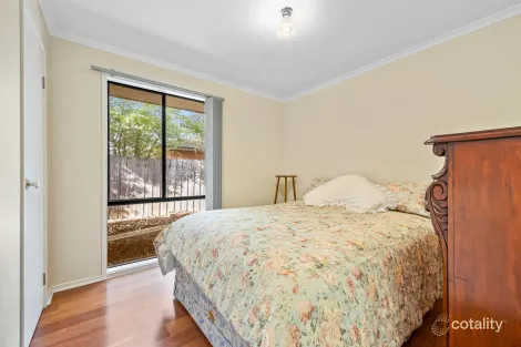 Property photo of 87 Marie Crescent Wendouree VIC 3355