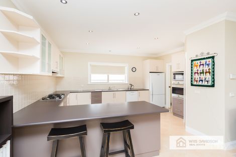 Property photo of 43 Citrus Avenue Horsham VIC 3400