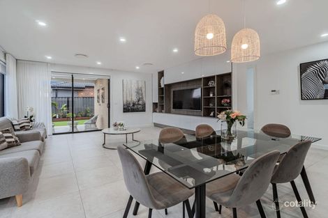 Property photo of 215 Highlander Drive Craigieburn VIC 3064