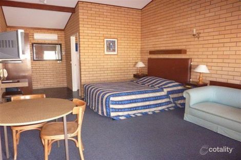 Manildra St, Narromine, NSW 2821