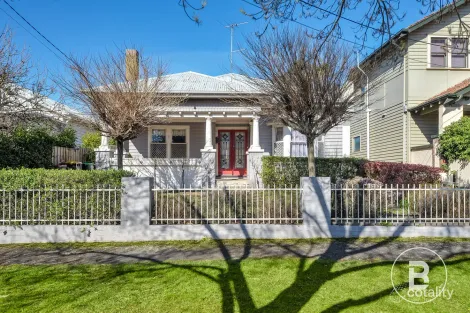 Property photo of 11 Kent Street Ballarat Central VIC 3350