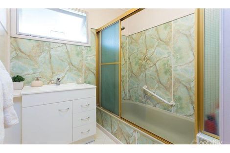 Property photo of 170 Randall Road Wynnum West QLD 4178