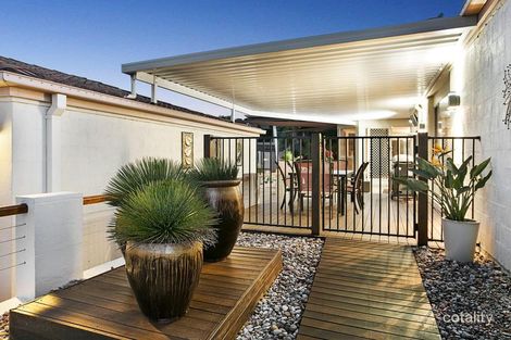 Property photo of 19 Juniper Place Carindale QLD 4152