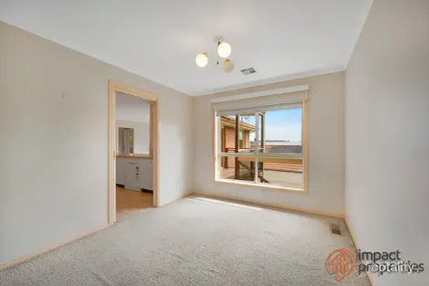 Property photo of 44 Arabanoo Crescent Ngunnawal ACT 2913