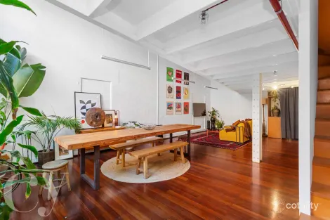 2/33 Pakenham St, Fremantle, WA 6160