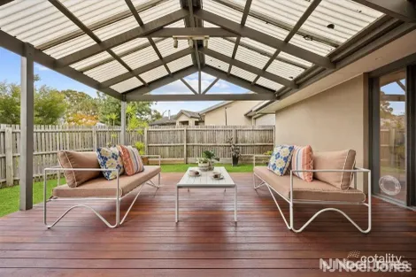 Property photo of 4 Broughton Avenue Croydon VIC 3136