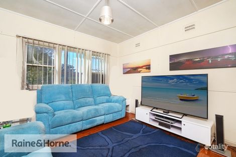 Property photo of 15 Banksia Street Ettalong Beach NSW 2257