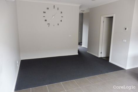 Property photo of 1 Banjo Close Wollert VIC 3750