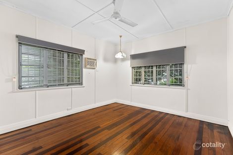 Property photo of 12 Raglan Street St Lucia QLD 4067
