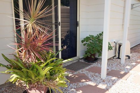 Property photo of 4 Stieler Drive Plainland QLD 4341