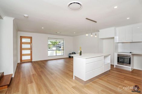 Property photo of 15 Yangoora Crescent Ashmore QLD 4214