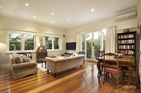 Property photo of 10 Clitheroe Court Glen Iris VIC 3146