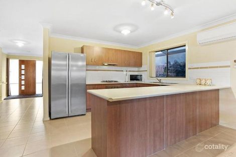 Property photo of 2 Duck Haven Place Tarneit VIC 3029