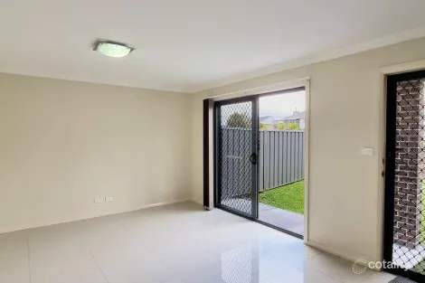 Property photo of 2/126 Kanahooka Road Kanahooka NSW 2530