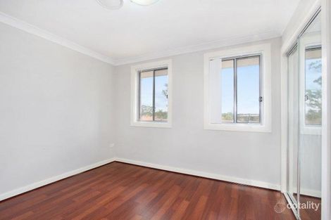 Property photo of 2/248 Flushcombe Road Blacktown NSW 2148