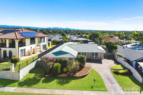 11 Carrumbella Dr, Arundel, QLD 4214