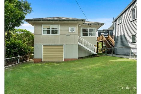 17 Twenty Third Ave, Palm Beach, QLD 4221