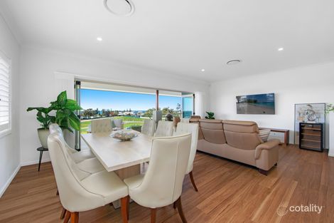Property photo of 5 Shores Crescent Diamond Beach NSW 2430