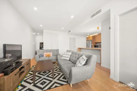 Property photo of 205/705 Main Street Kangaroo Point QLD 4169