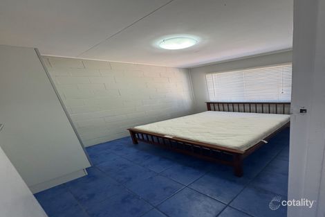 Property photo of 2/53 Esmond Street Emerald QLD 4720