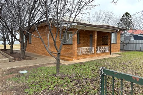 Property photo of 2 Wattle Street Hanwood NSW 2680