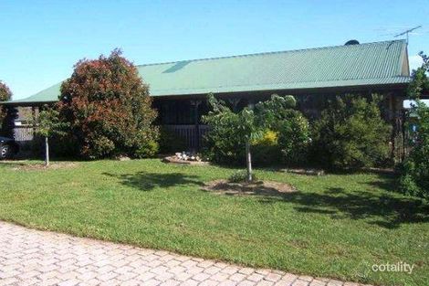 Property photo of 44 Franklin Close Wallan VIC 3756