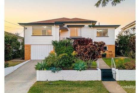 27 Goskar Ave, Alderley, QLD 4051
