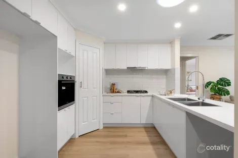 Property photo of 25 The Avenue Sunshine West VIC 3020
