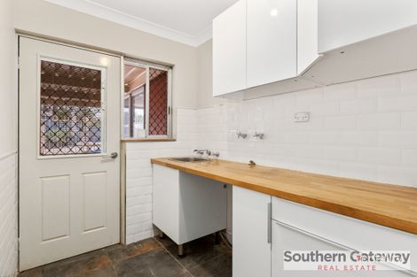Property photo of 6 Preston Road Parmelia WA 6167