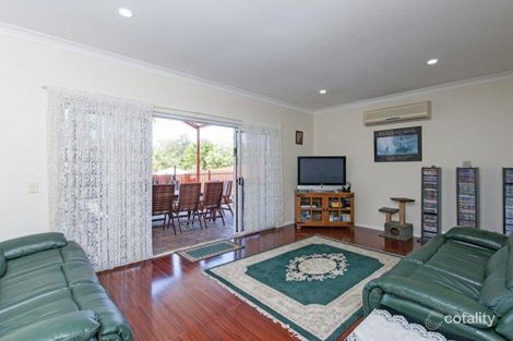 Property photo of 15 Warroo Place Durack QLD 4077
