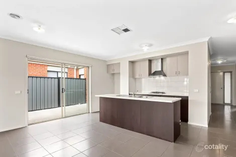 Property photo of 6 Womble Way Mernda VIC 3754