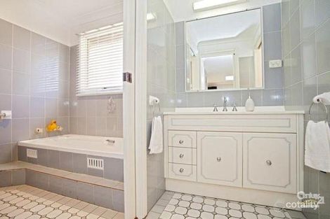 Property photo of 6 Jindabyne Street Bossley Park NSW 2176