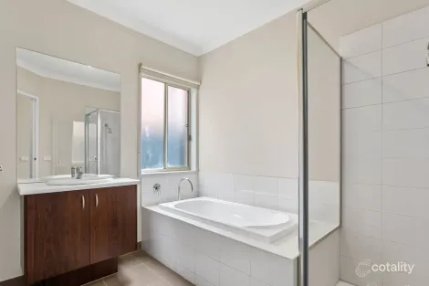 Property photo of 6 Womble Way Mernda VIC 3754