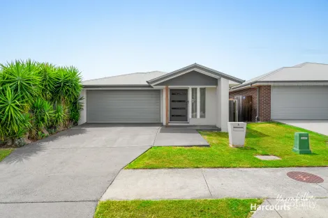 4 Tomlinson St, Yarrabilba, QLD 4207