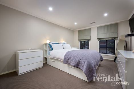Property photo of 11 Paperbark Drive Pakenham VIC 3810