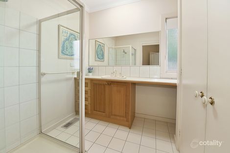 Property photo of 2/38 Irving Street Mount Waverley VIC 3149