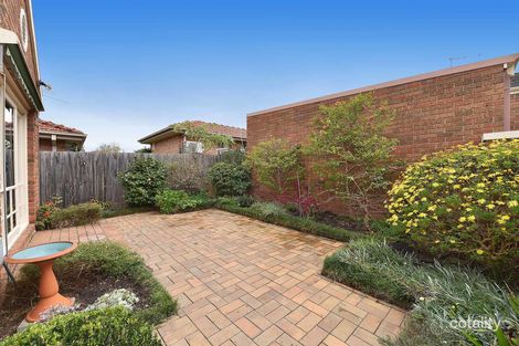 Property photo of 2/38 Irving Street Mount Waverley VIC 3149