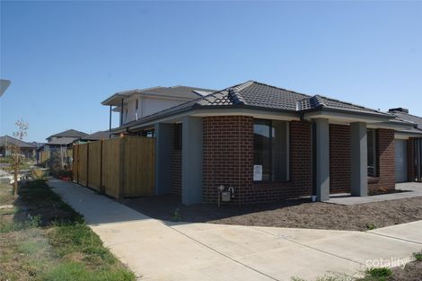 Property photo of 62 Fenway Boulevard Clyde North VIC 3978