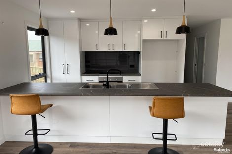 Property photo of 11 Cooks Court Swansea TAS 7190