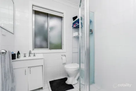 Property photo of 1/17 Cochrane Street Kooringal NSW 2650