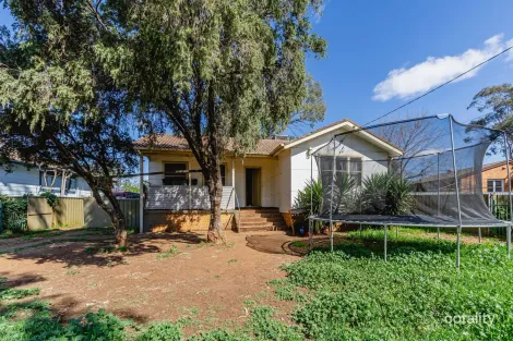 3 Armstrong Cres, Dubbo, NSW 2830