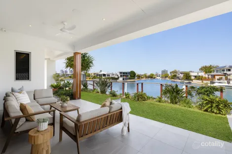Property photo of 27 Summerland Key Broadbeach Waters QLD 4218