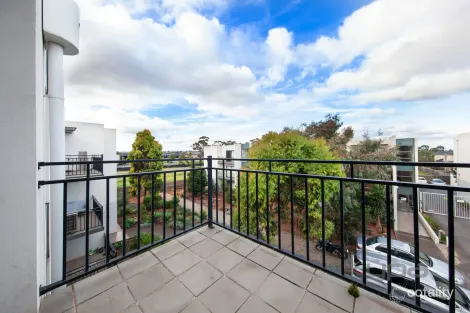 70/21-29 Trickey Ave, Sydenham, VIC 3037