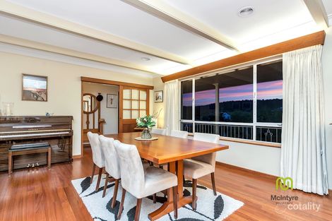 Property photo of 157 Hawkesbury Crescent Farrer ACT 2607