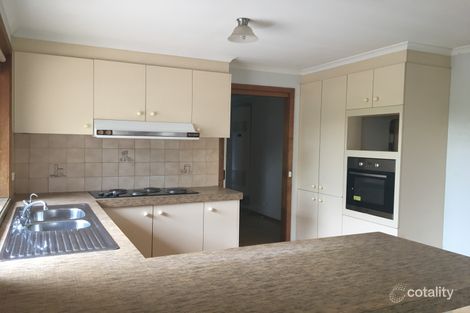 Property photo of 19 Storrington Avenue Hoppers Crossing VIC 3029