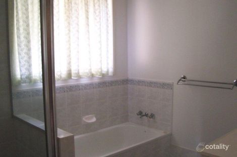 Property photo of 29 Wenlock Crescent Springwood QLD 4127
