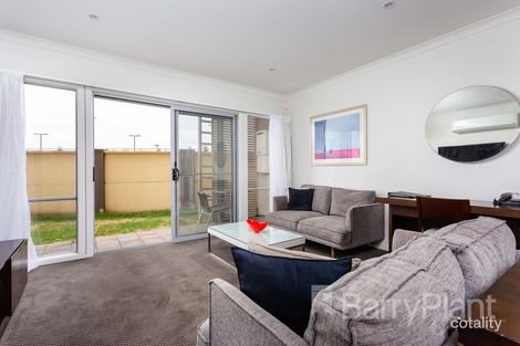 Property photo of 9/9 Greg Norman Drive Point Cook VIC 3030