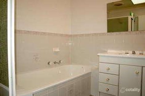 Property photo of 10 Darcy Close Gordon ACT 2906